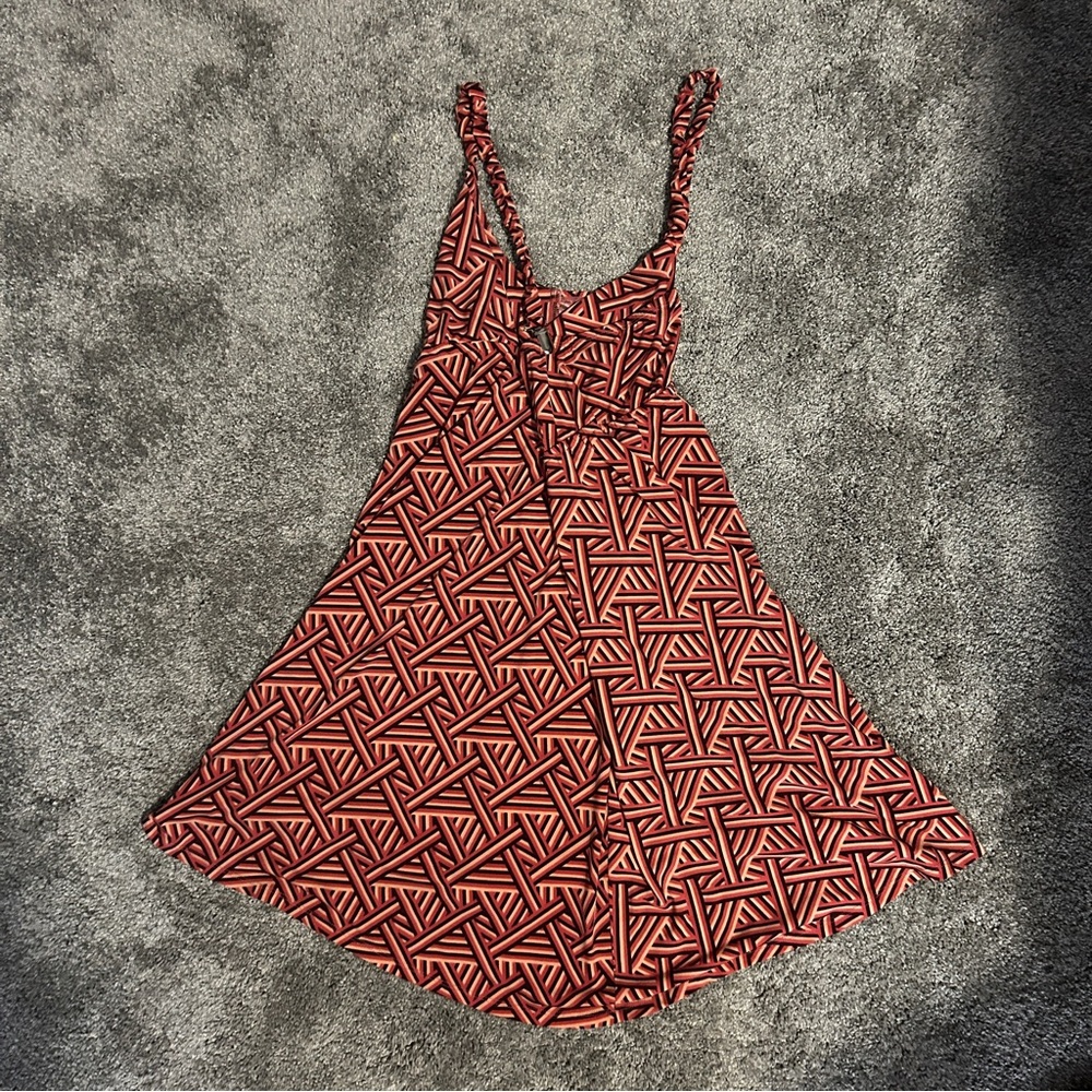 patterned dress - Picture 2 of 5